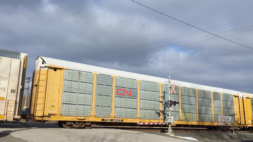 CN 93001 (Body) TTGX 941979 (Flat)